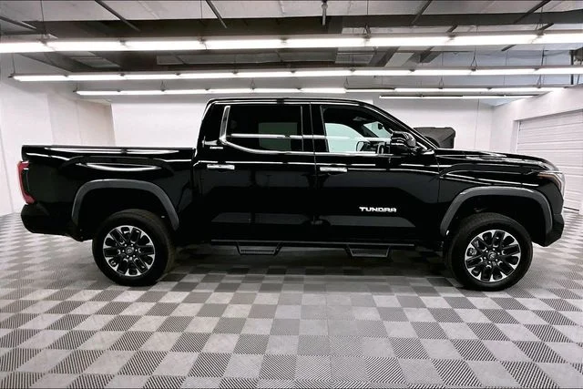 2026 Toyota Tundra Limited - Photo 14