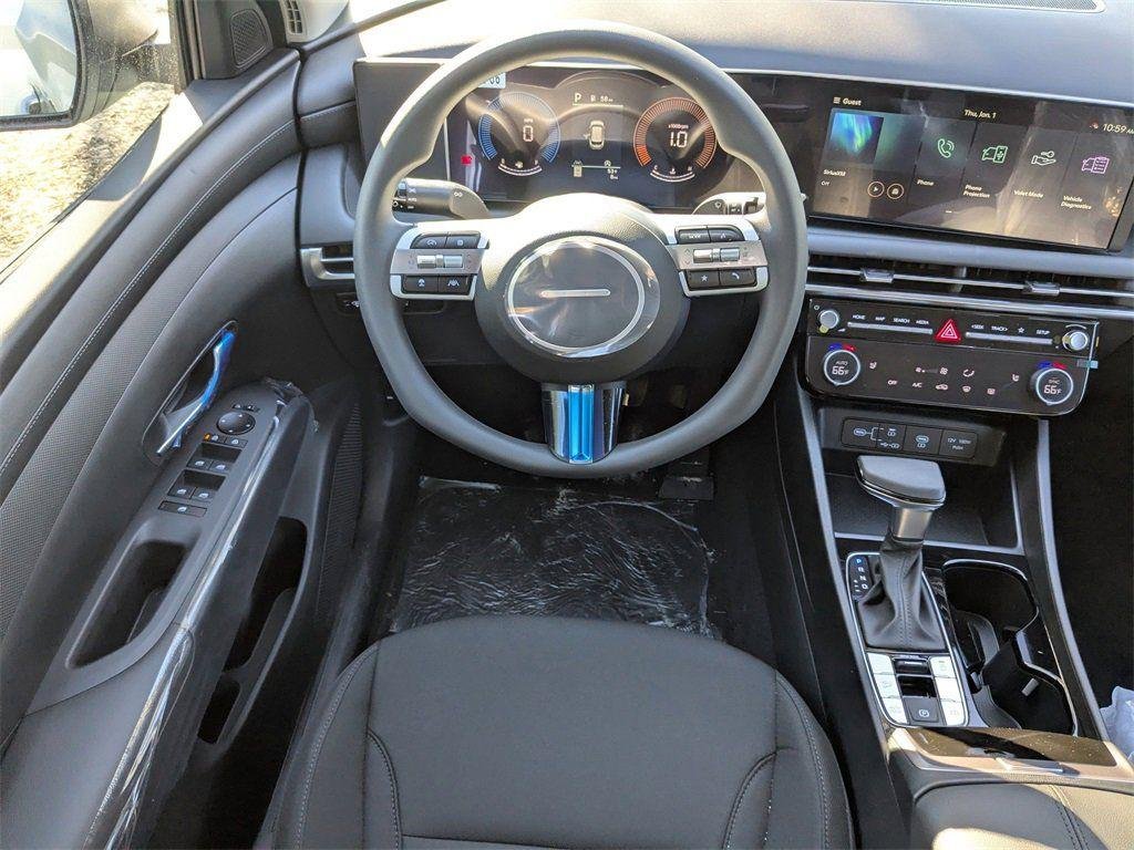 New 2026 White Hyundai SEL FWD image 17