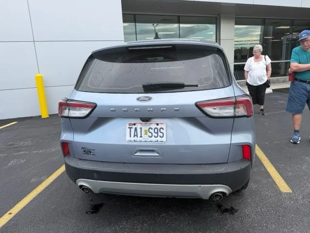Used 2022 Blue Silver Metallic Ford S image 3