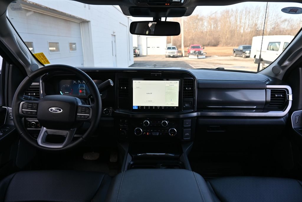 Used 2026 Gray Metallic Ford Lariat image 29