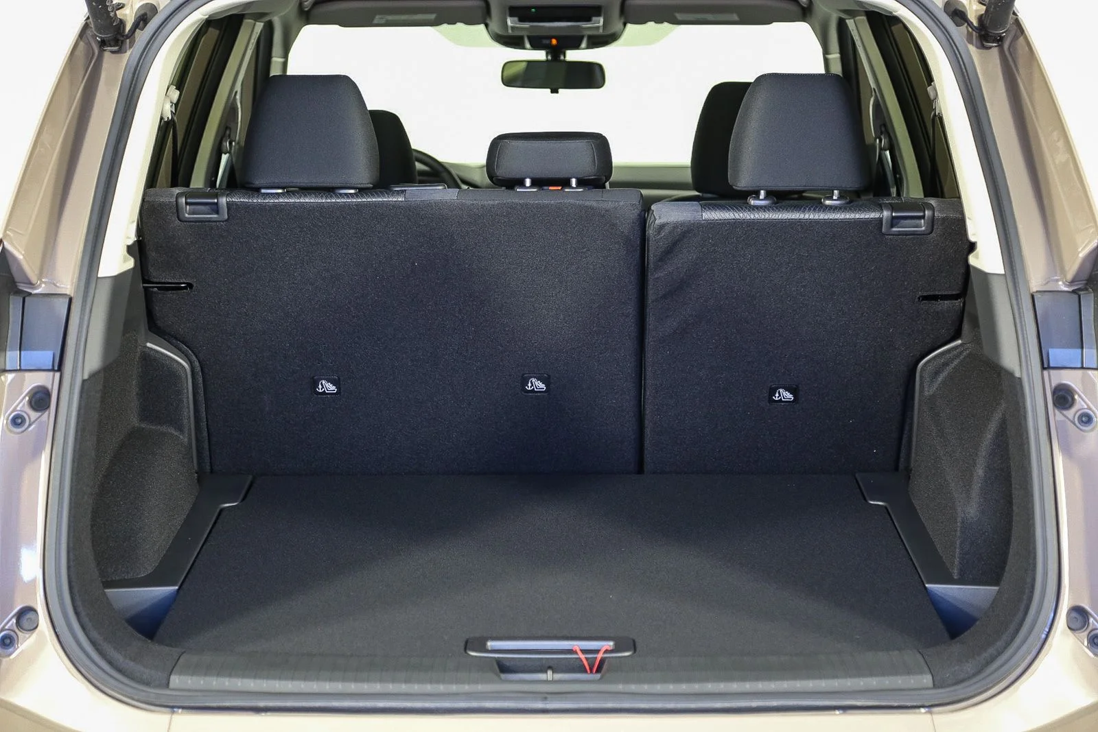 2025 Nissan Rogue SV - Photo 12