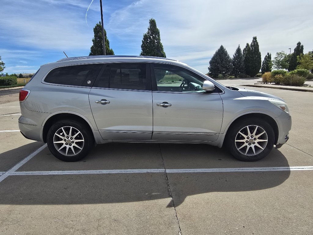 Used 2013 Quicksilver Metallic Buick Leather image 6