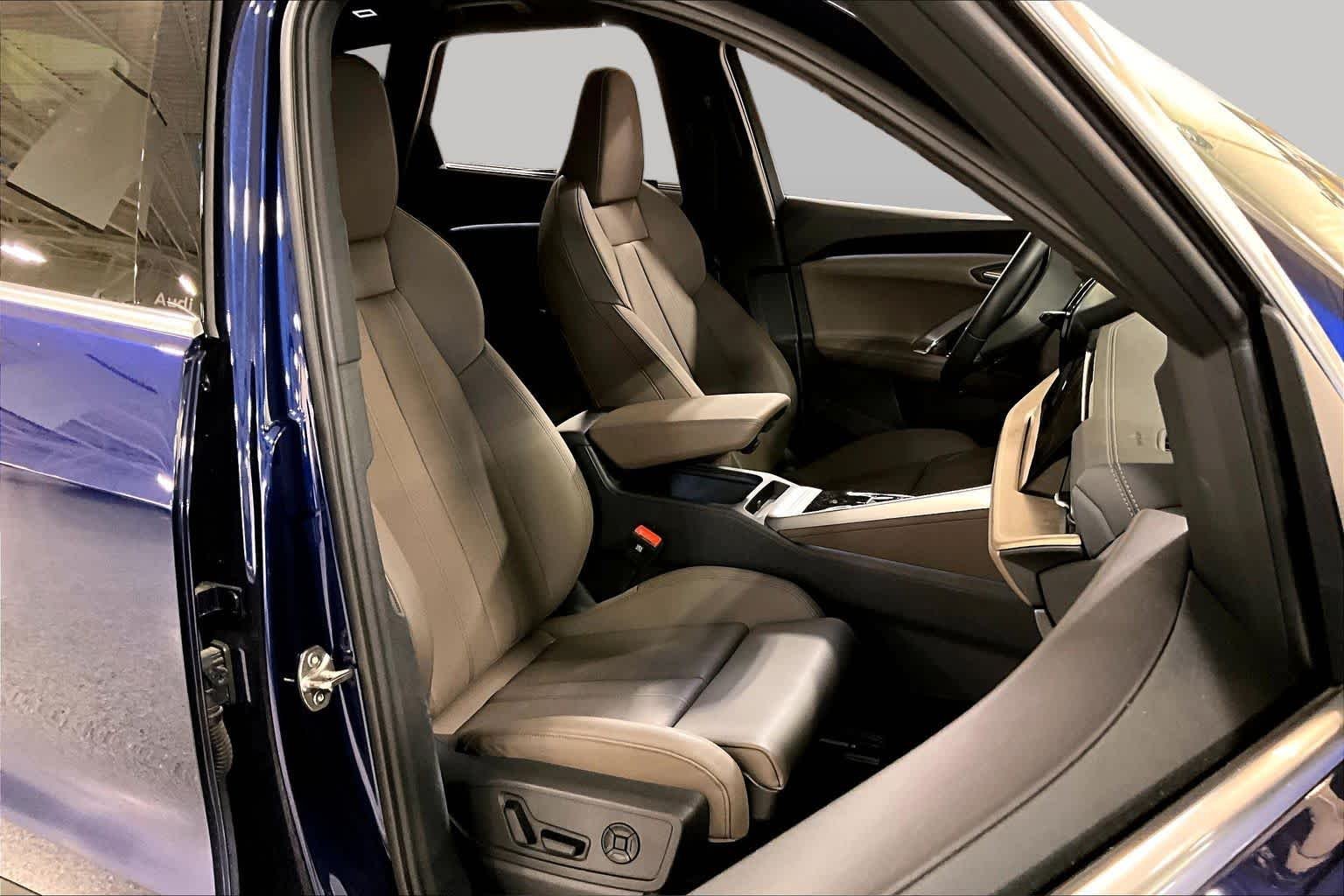 2025 Audi Q5 Premium Plus - Photo 9