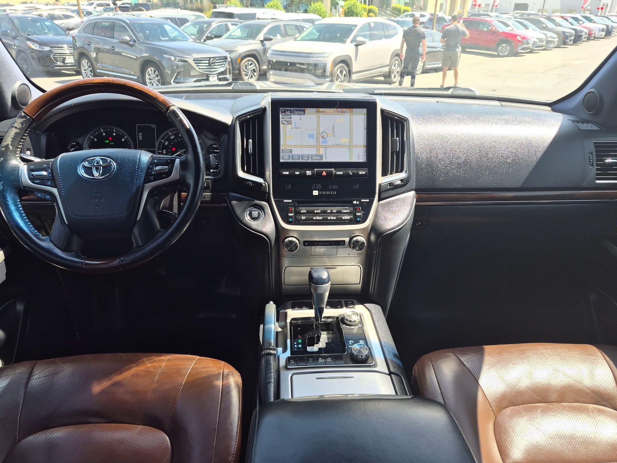 Used 2017 Midnight Black Metallic Toyota Base image 25