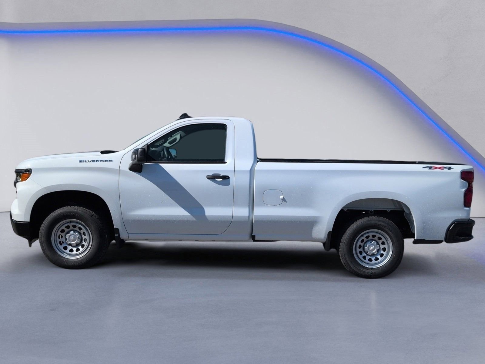 New 2026 Summit White Chevrolet WT image 4