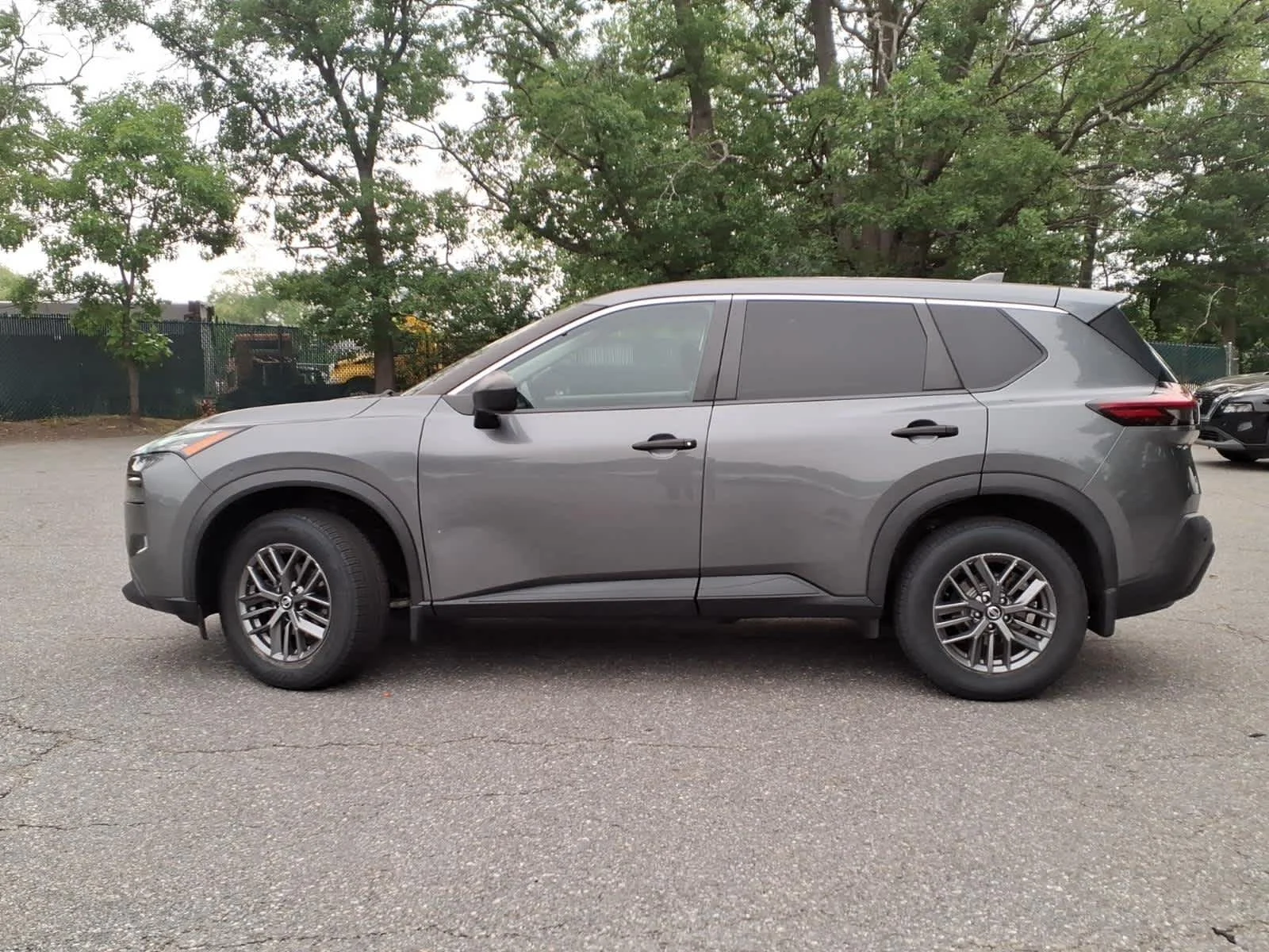 Certified Used 2021 Gun Metallic Nissan S image 8