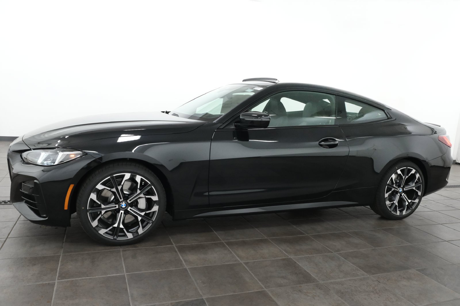 New 2027 Black Sapphire Metallic BMW 430i xDrive image 3