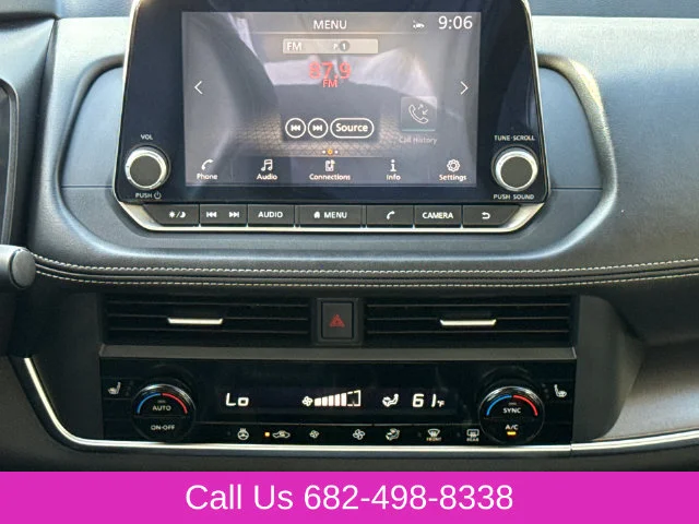 Used 2024 Silver Nissan SV image 12