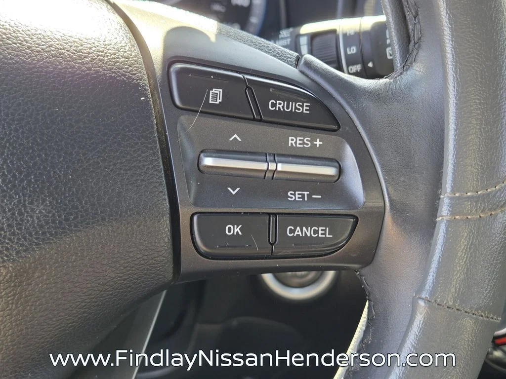 Used 2021 Gray Hyundai SEL image 23