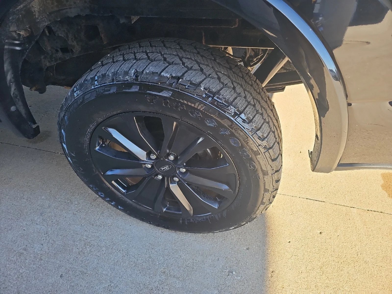 Used 2020 Agate Black Metallic Ford XLT image 17