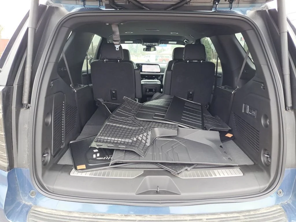 2026 Chevrolet Tahoe Premier - Photo 26