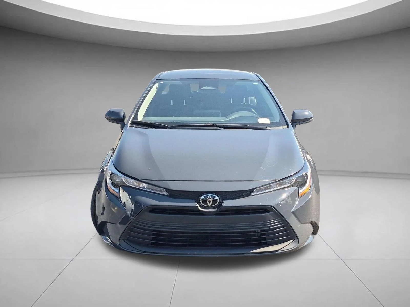 Used 2025 Underground Toyota LE image 8