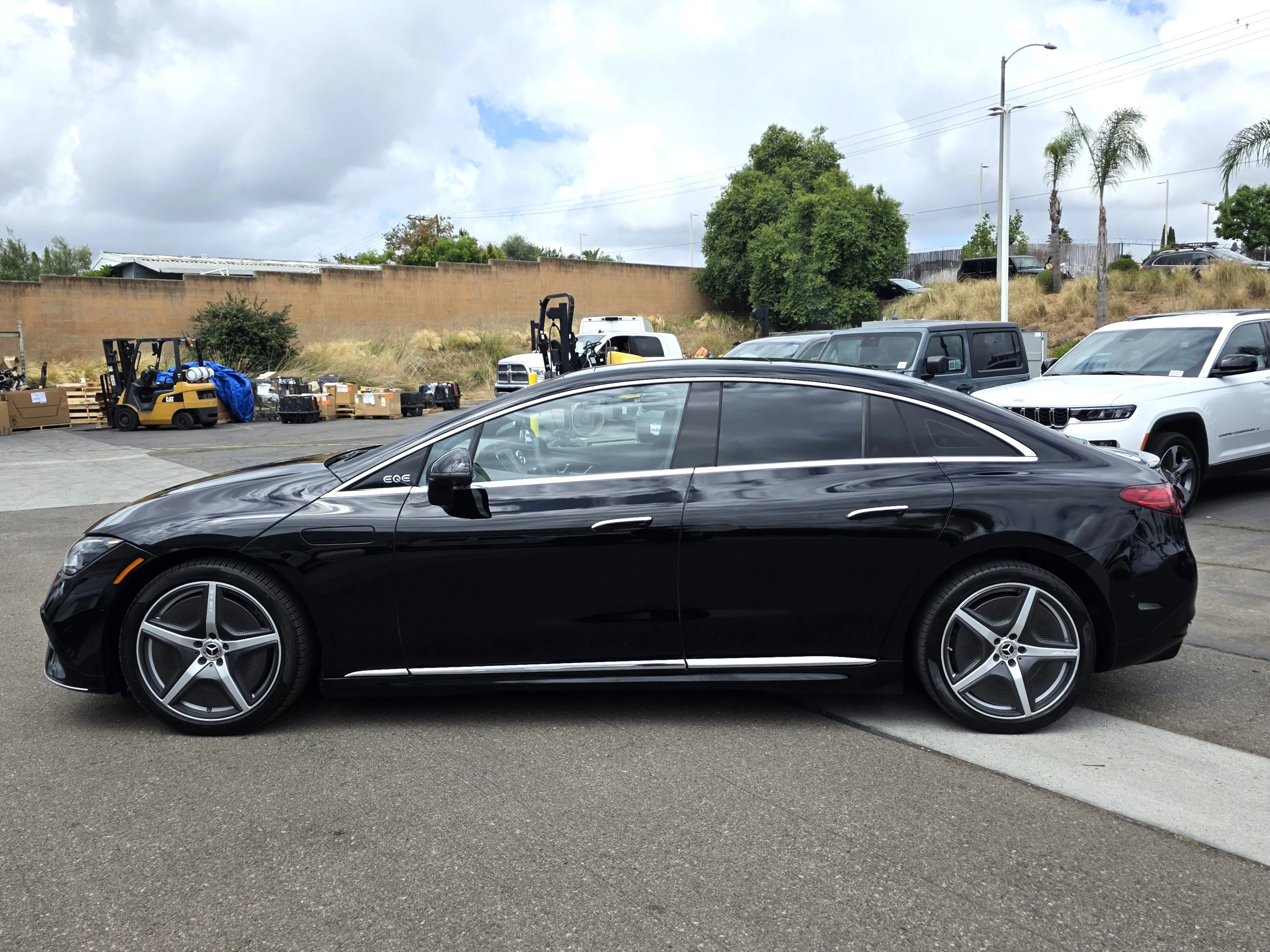 Used 2023 Mercedes-Benz EQE Base with VIN W1KEG2BB8PF033000 for sale in Escondido, CA
