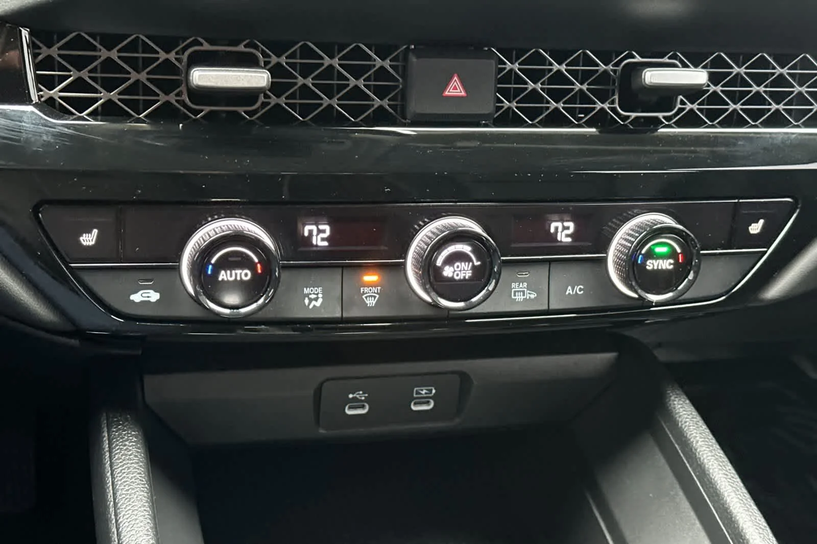 Used 2024 Canyon River Blue Metallic Honda EX-L image 21