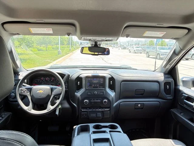 Used 2022 Silver Chevrolet WT image 13