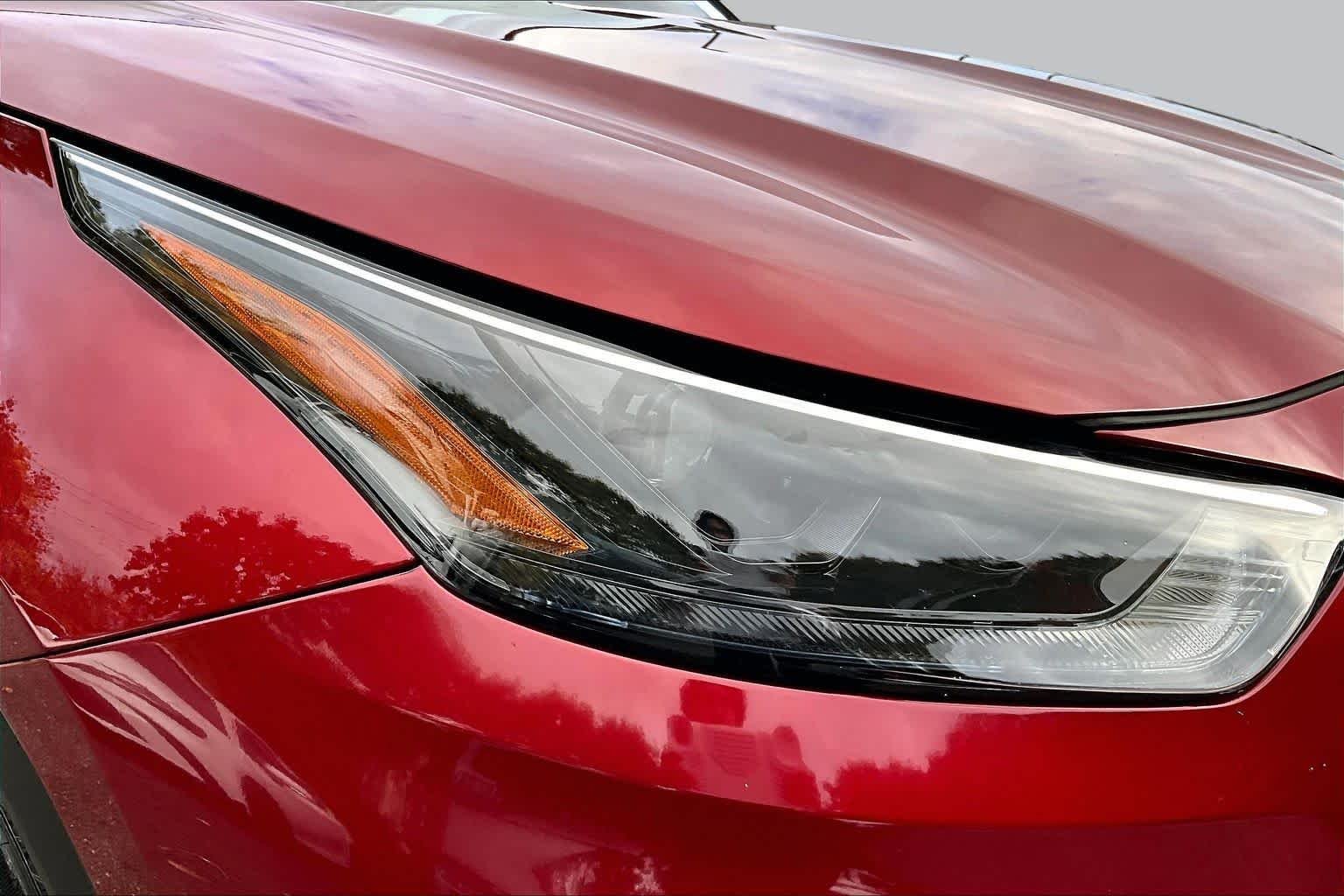 Used 2024 Ruby Flare Pearl Toyota XLE image 26
