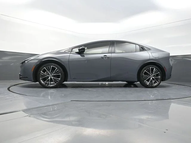 Used 2024 Gray Toyota XLE image 34