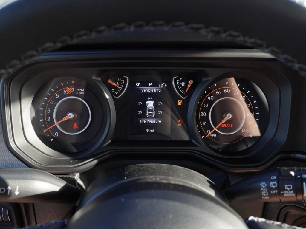 New 2026 Black Clear-Coat Exterior Paint Jeep Willys image 12