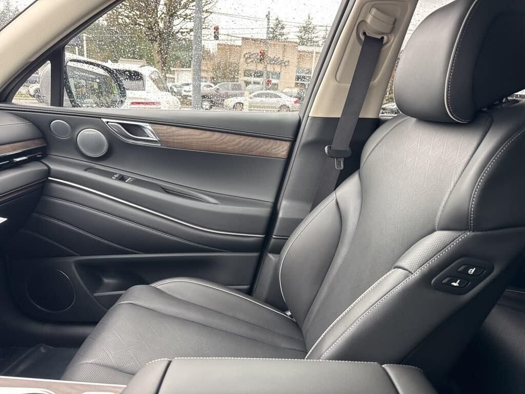 New 2026 Silver Genesis 2.5T PRESTIGE image 34
