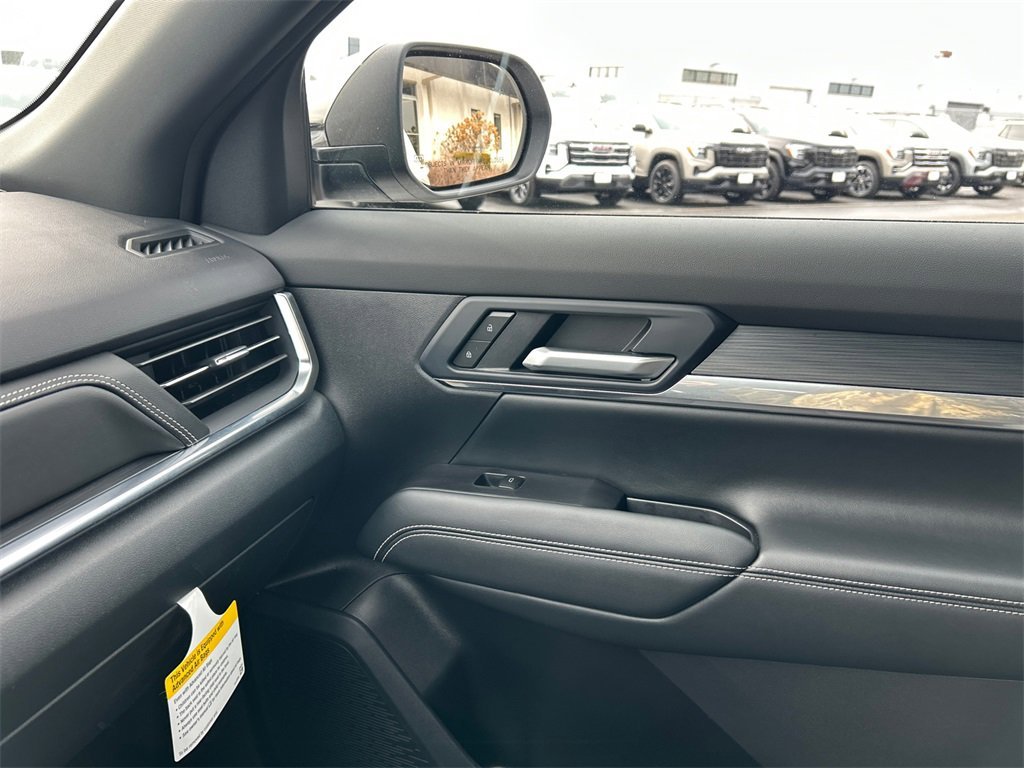 2026 GMC TERRAIN - Image 24