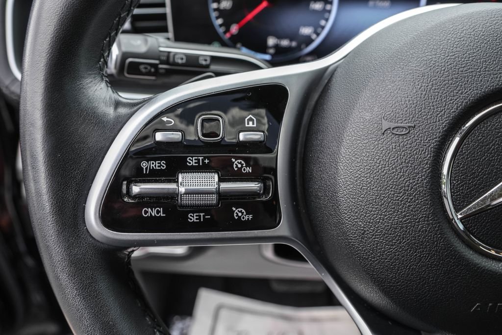 Used 2021  Mercedes-Benz GLS 450 image 20