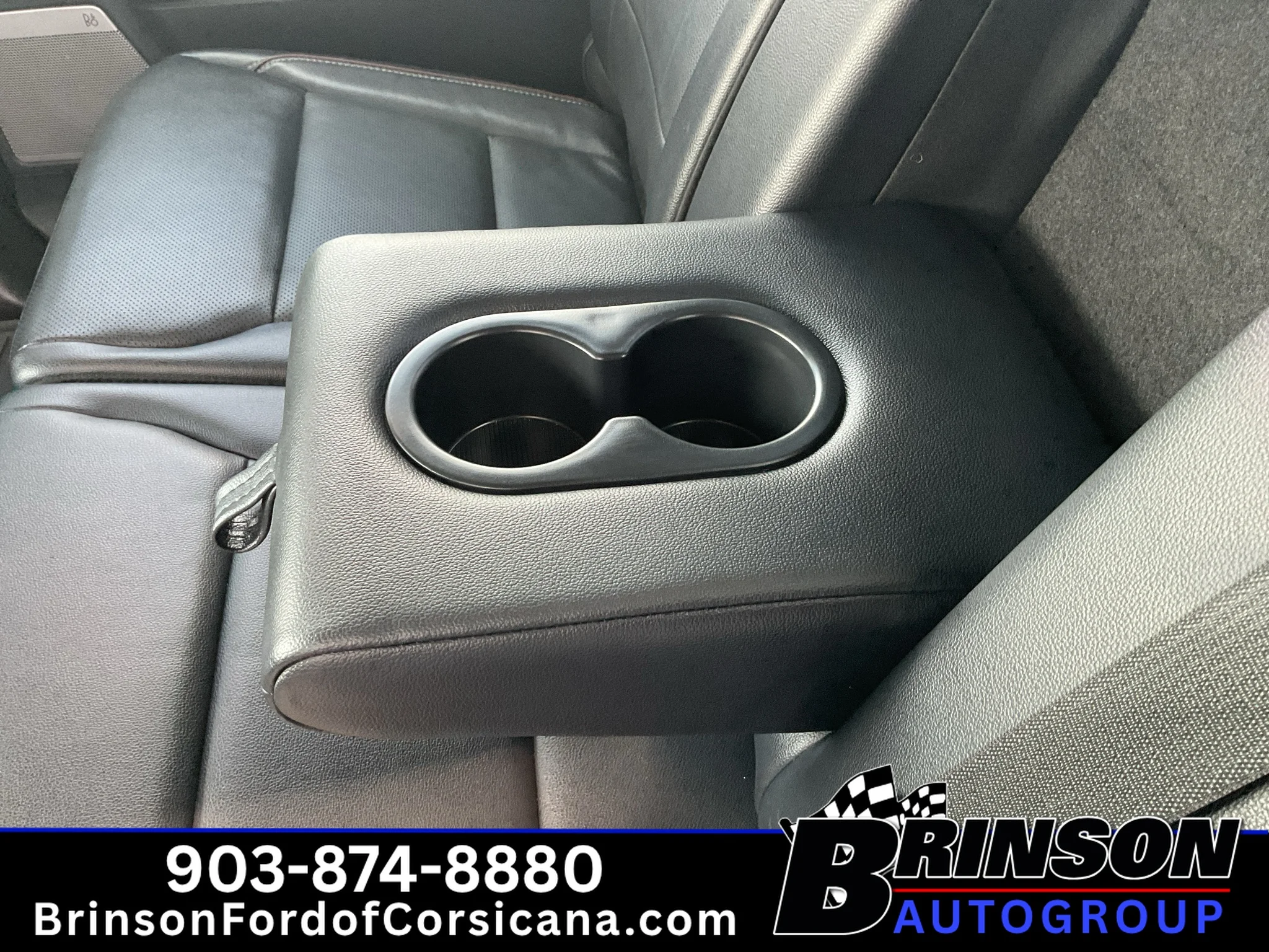 Used 2024 Carbonized Gray Metallic Ford LARIAT image 17