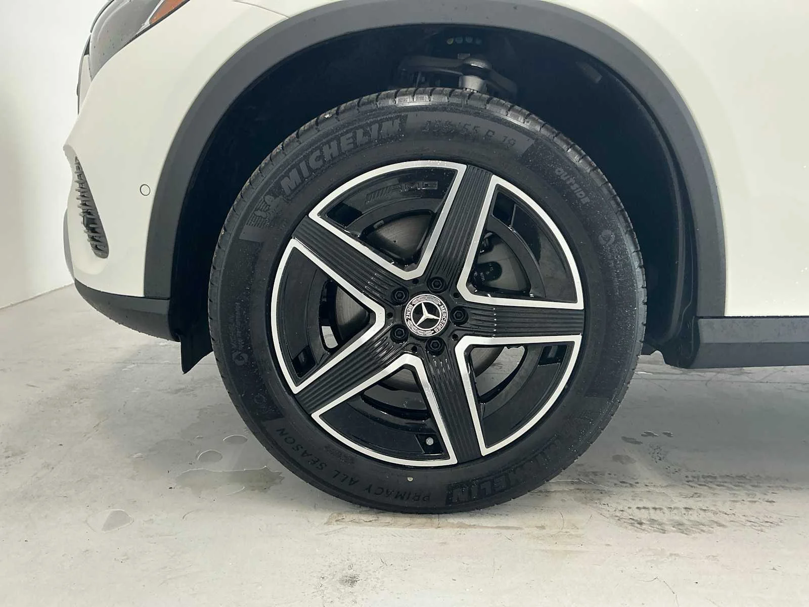 Certified Used 2026 Polar White Mercedes-Benz GLC 300 image 20