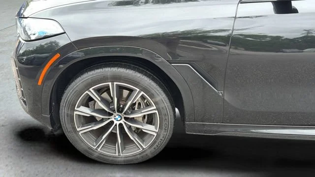 Used 2024 Black BMW xDrive40i image 35