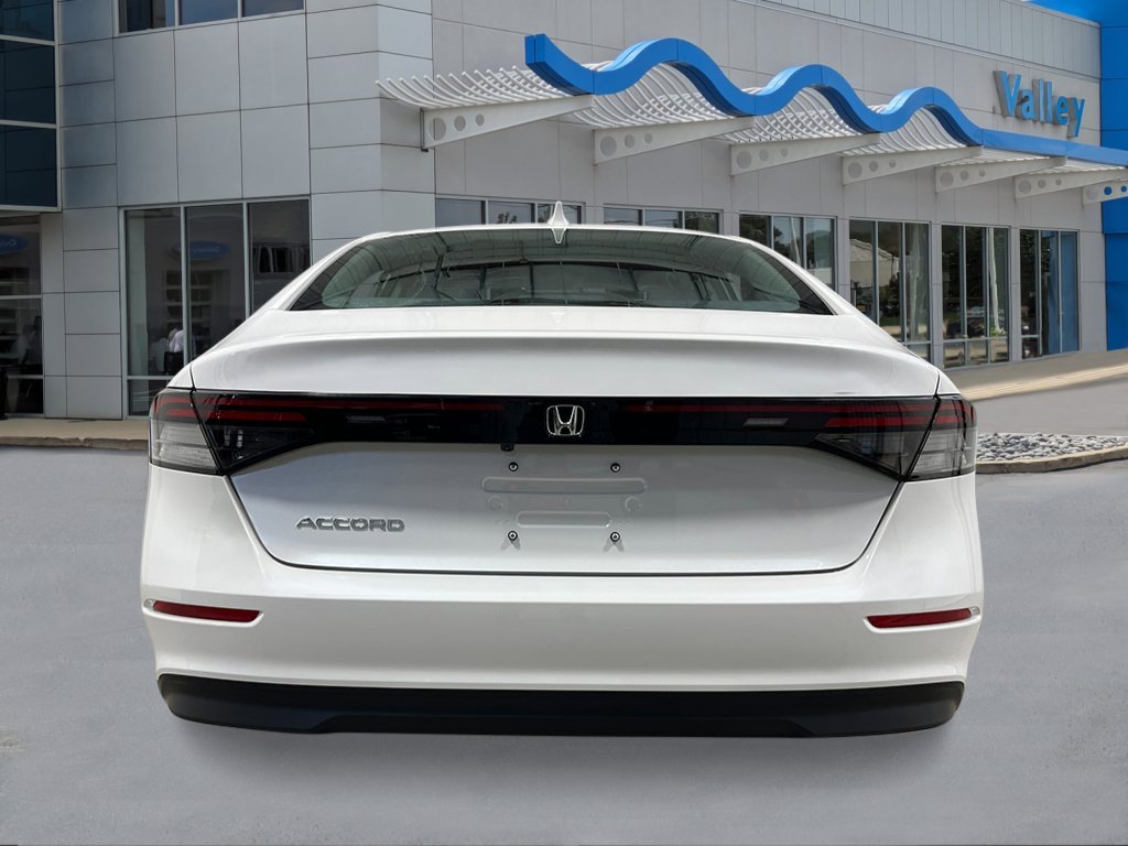 New 2026 Platinum White Pearl Honda LX image 4