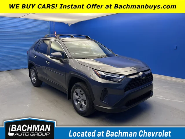 2022 Toyota RAV4 XLE