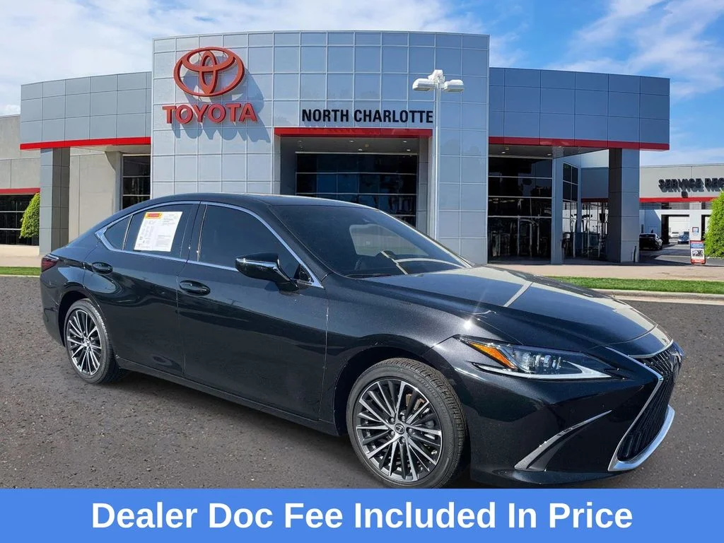 2025 Lexus ES 350 350's photo
