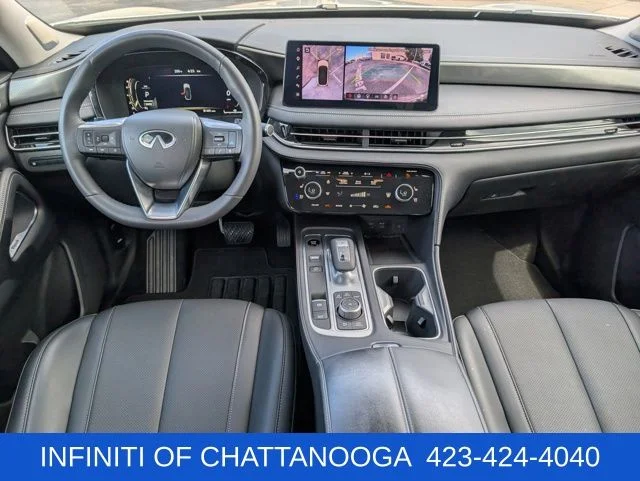 Certified Used 2026 White INFINITI LUXE image 12