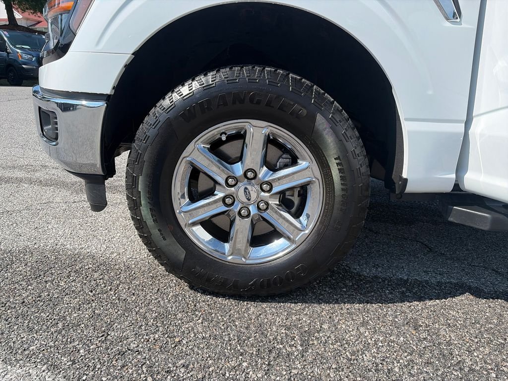 Used 2025 White Ford XLT image 43