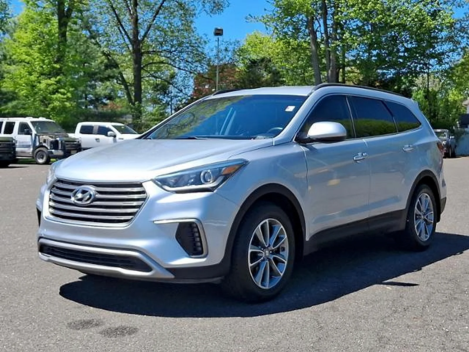 Used 2019 Circuit Silver Hyundai SE image 3