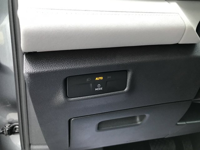New 2026 Platinum Gray Metallic Volkswagen SE image 14