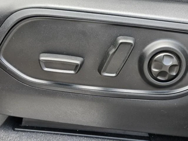 Used 2023 Brown Jeep Overland image 25