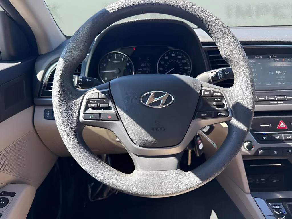Used 2017 White Hyundai SE image 12