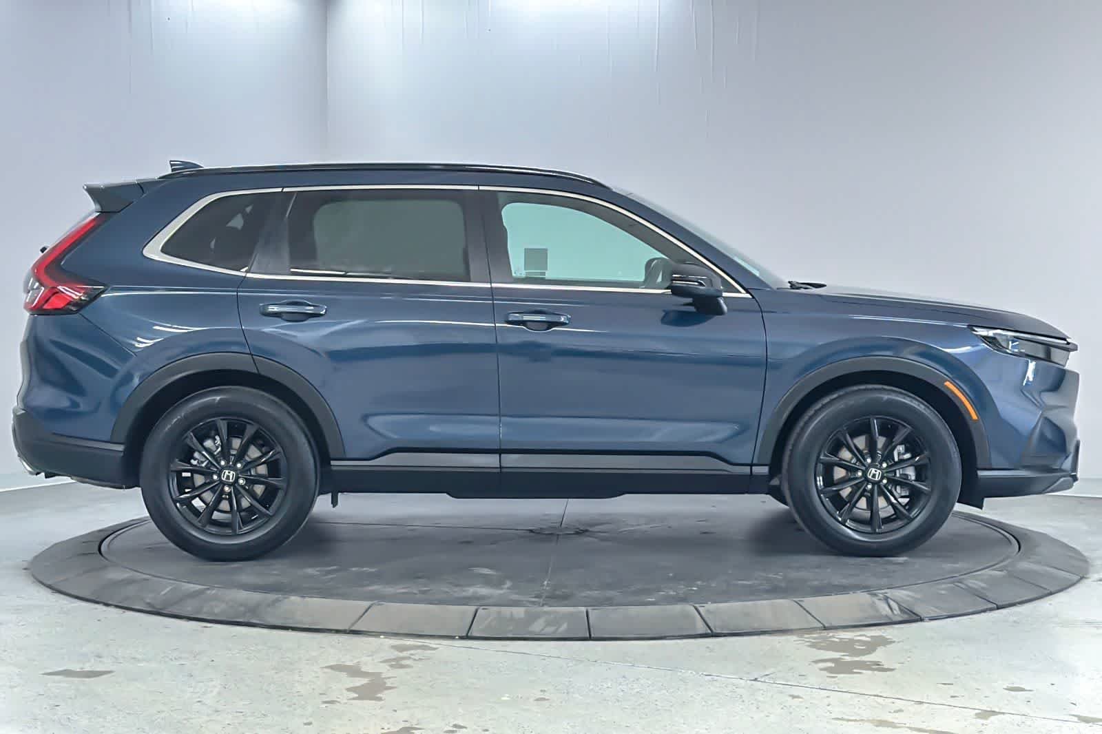 Used 2023 Canyon River Blue Metallic Honda Sport image 8