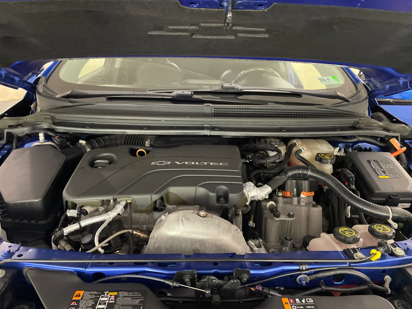 Used 2018 Kinetic Blue Metallic Chevrolet LT image 26