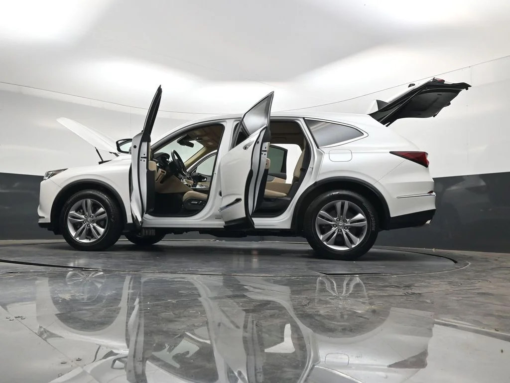 Used 2024 Platinum White Pearl Acura 3.5L image 40