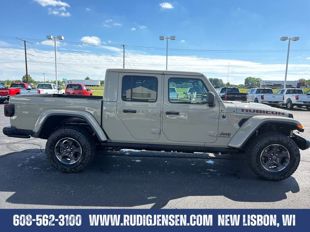 Used 2022 Beige Jeep Rubicon image 6