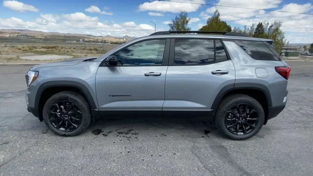 New 2026 Sterling Metallic GMC Elevation image 5
