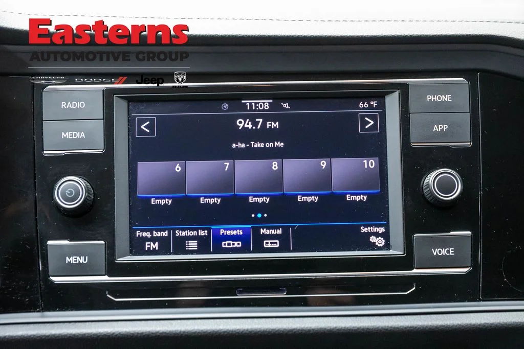 Used 2023 Black GMC SLE image 44