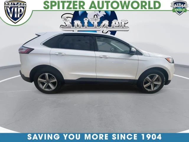 Used 2019 White Ford SEL image 10