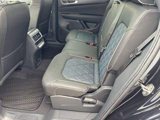 New 2026 Deep Black Volkswagen 2.0T SEL Premium R-Line image 9