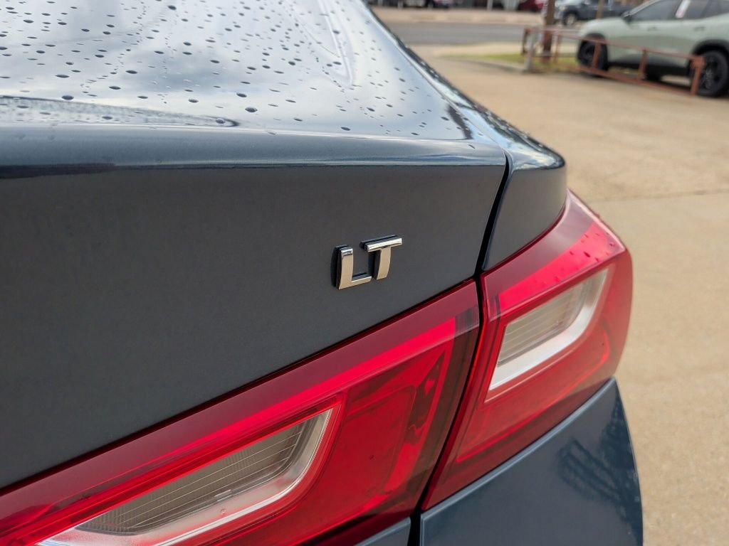 Used 2025 Blue Chevrolet LT image 39
