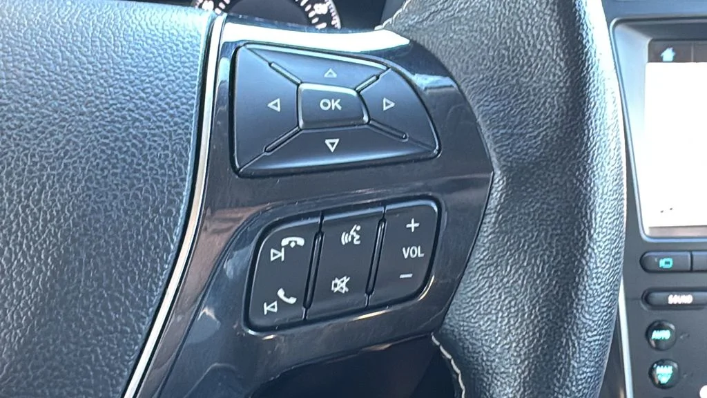 Used 2019 White Ford Platinum image 13