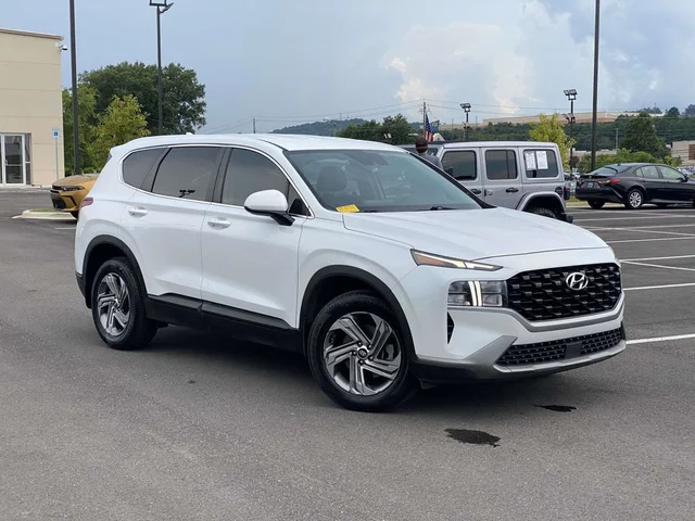 2022 Hyundai Santa Fe SE