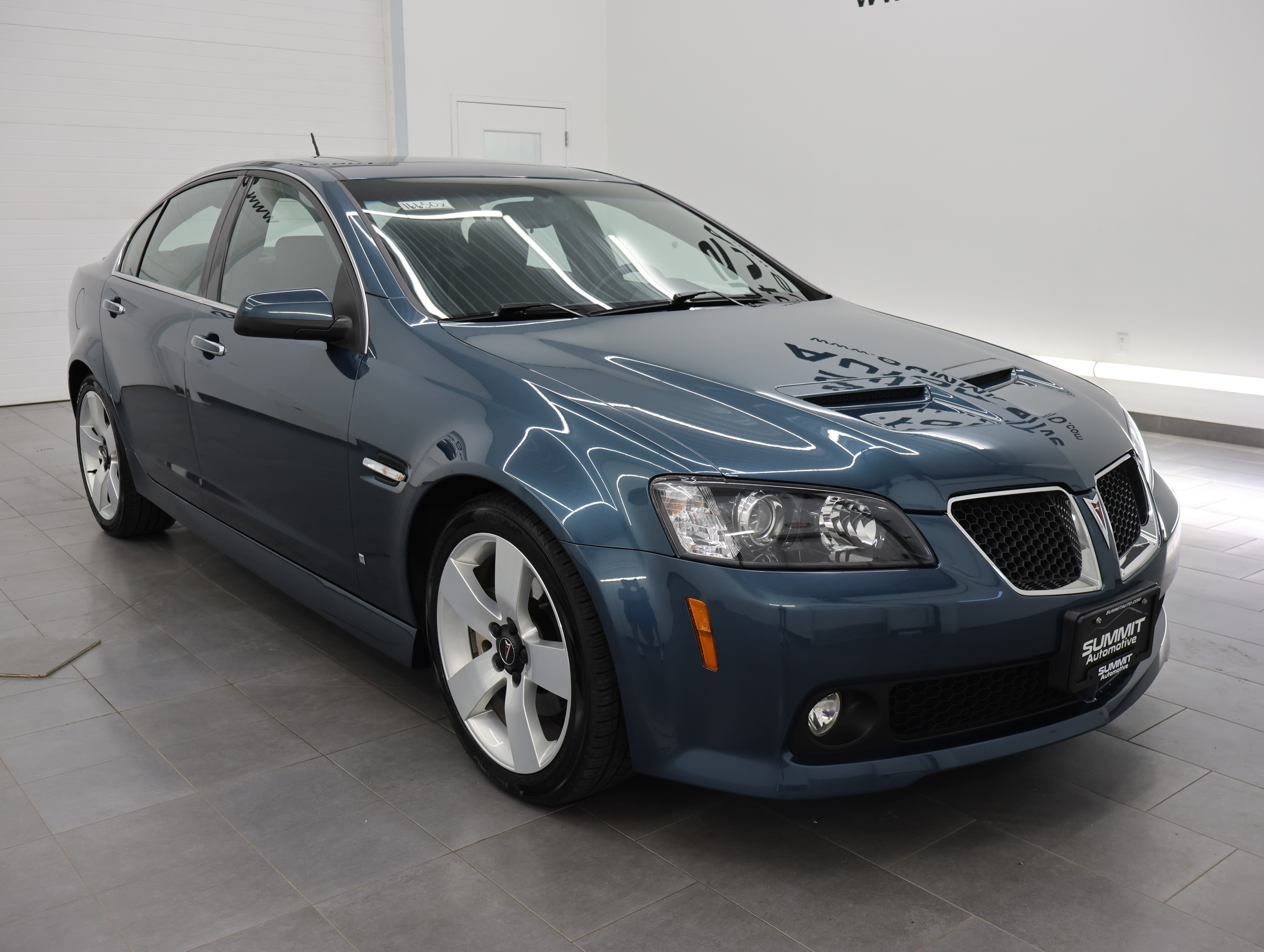 Used 2009 Pacific Slate Metallic Pontiac GT: GT-SPORT-MOON-HEATED SEATS-BLAUPUNKT 6 CD CHANGER-NEW TIRES-1 OWNER image 2