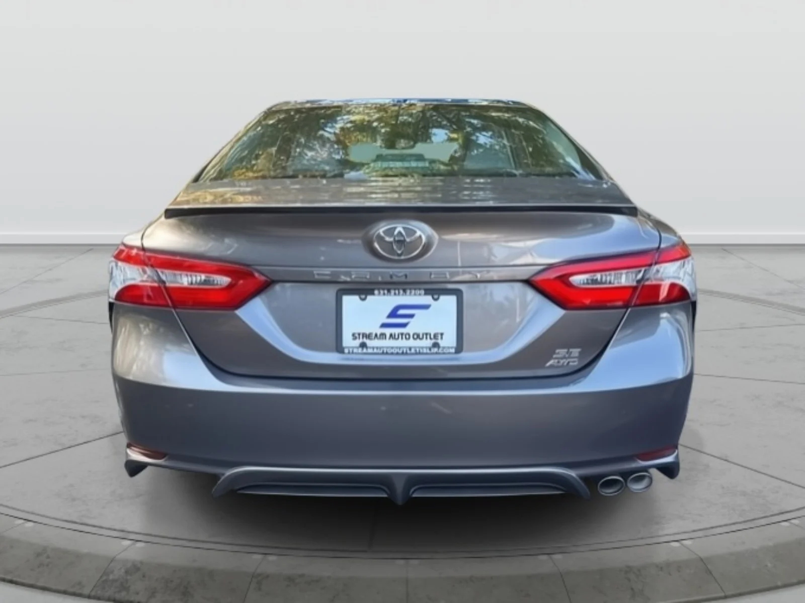 Used 2020 Gray Toyota SE image 6